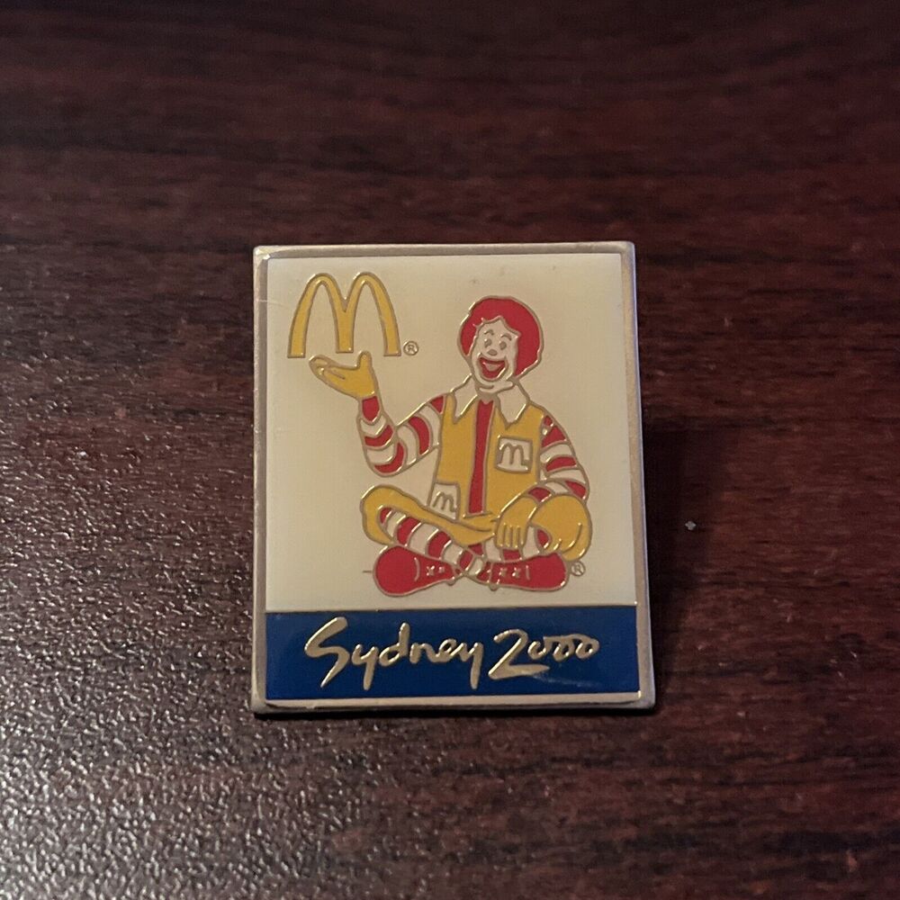 McDonald’s 2000 Sydney Olympics Ronald Sitting Proud Partner Employee Pin‎